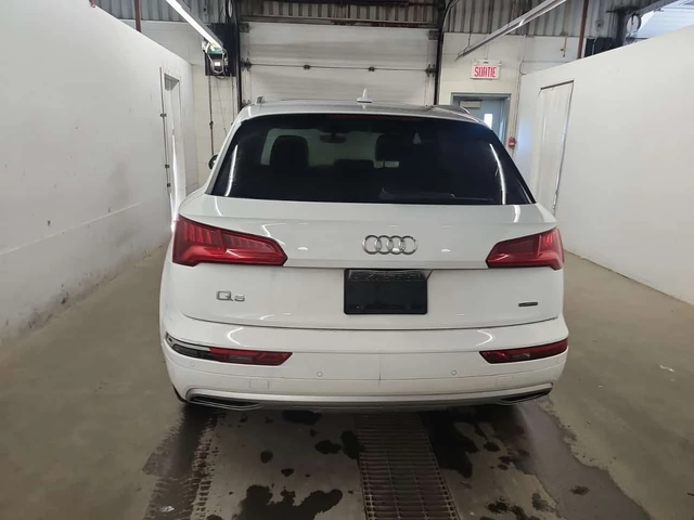 Audi Q5 * PROGRESSIV * 2 КЛЮЧА * ПАНОРАМА * - автомобили, коли, обяви за нови и употребявани 4