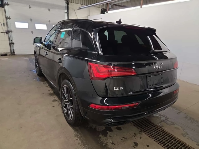Audi Q5 * PROGRESSIV * CARFAX * 2 КЛЮЧА * ПАНОРАМА * - автомобили, коли, обяви за нови и употребявани 3