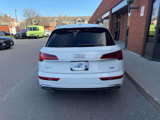 Audi Q5 | DISTRONIC | ПАНОРАМА | + Гуми | CARFAX - автомобили, коли, обяви за нови и употребявани 3