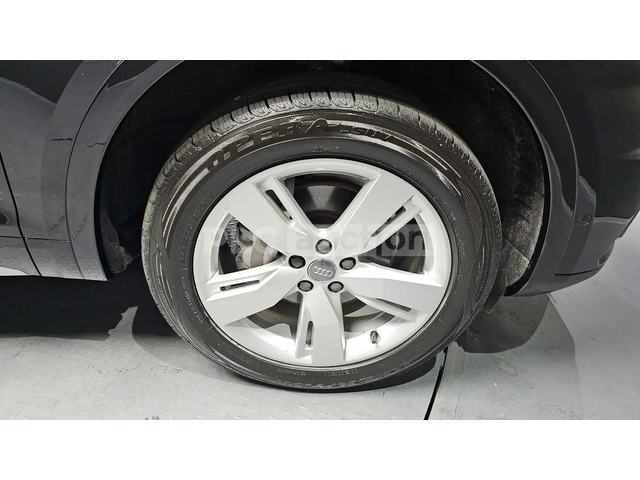 Audi Q5 ПОДГРЕВИ * ПАНО * HEAD-UP * KEYLESS - автомобили, коли, обяви за нови и употребявани 4