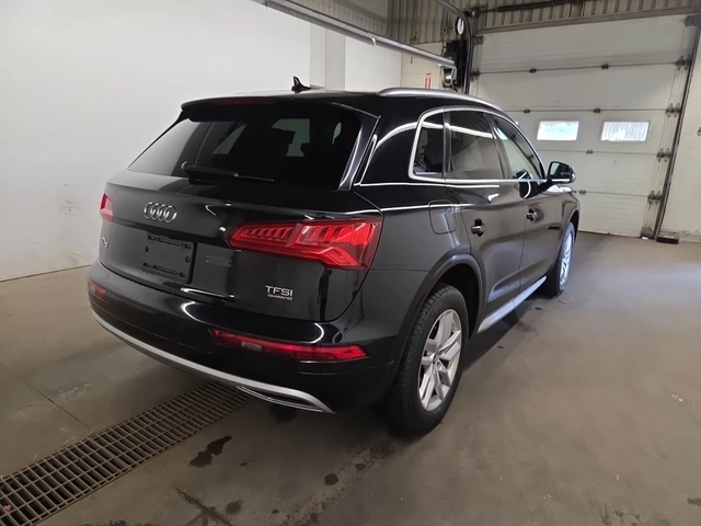 Audi Q5 2.0T * ПОДГРЕВ * QUATTRO * CARFAX * - автомобили, коли, обяви за нови и употребявани 2