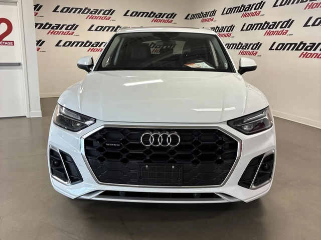 Audi Q5 Progressiv * Keyless * CARFAX * АВТО КРЕДИТ * - автомобили, коли, обяви за нови и употребявани 1
