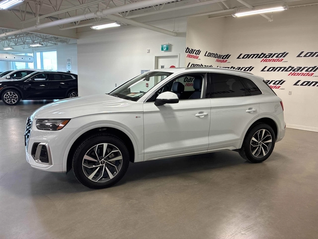 Audi Q5 Progressiv * Keyless * CARFAX * АВТО КРЕДИТ * - автомобили, коли, обяви за нови и употребявани 2