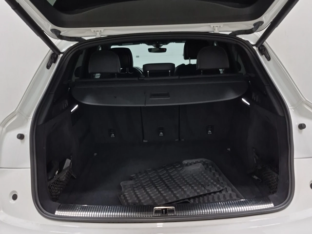 Audi Q5 Progressiv * Keyless * CARFAX * АВТО КРЕДИТ * - автомобили, коли, обяви за нови и употребявани 5