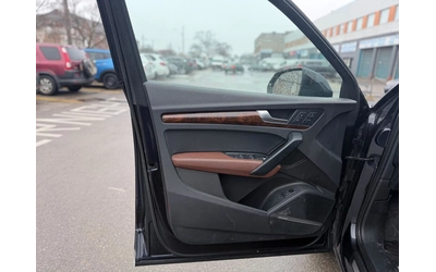 Audi Q5 TECHNIK* MATRIX* DIGITAL* PANO* B&O* КРАЙНА ЦЕНА - автомобили, коли, обяви за нови и употребявани 14