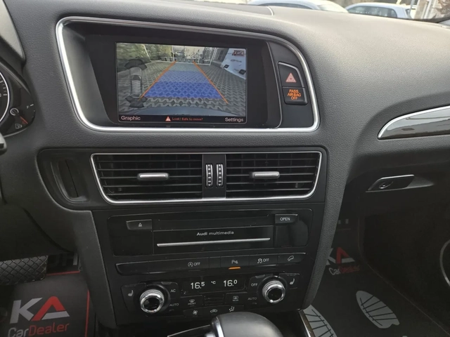 Audi Q5 3.0Т-272кс= S-Line= PANO= B&O= KEYLESS= CAMERA= 8c - автомобили, коли, обяви за нови и употребявани 14