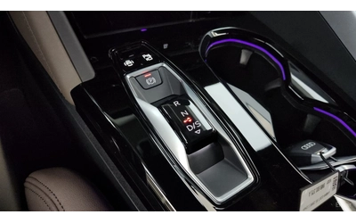 Audi Q5 40TFSI* QUATTRO* S LINE* ПОДГРЕВ* ОБДУХ* ПАНО* 360 - автомобили, коли, обяви за нови и употребявани 7