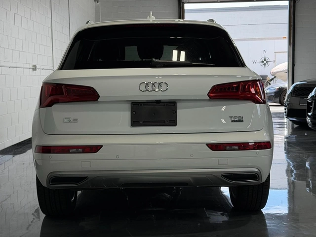 Audi Q5 Technik Quattro - автомобили, коли, обяви за нови и употребявани 3