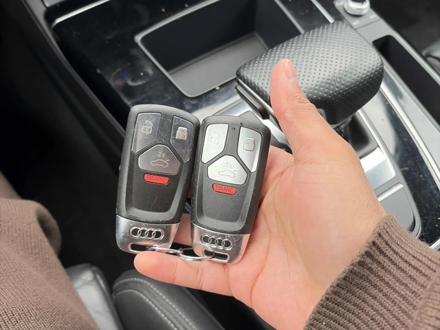 Audi Q5 Progressiv / Black Optics / S line / - автомобили, коли, обяви за нови и употребявани 9