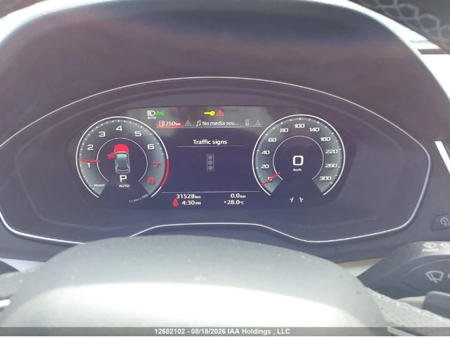 Audi Q5 TECHNIK - автомобили, коли, обяви за нови и употребявани 8