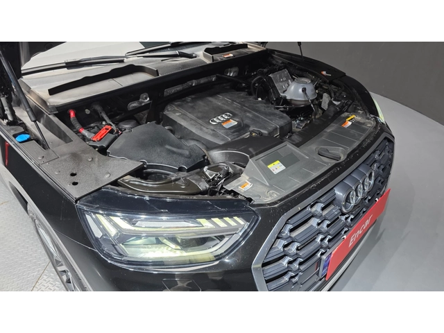 Audi Q5 45 TFSI quattro Premium - автомобили, коли, обяви за нови и употребявани 5