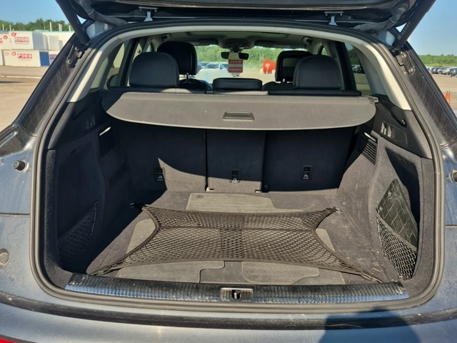 Audi Q5 - автомобили, коли, обяви за нови и употребявани 12