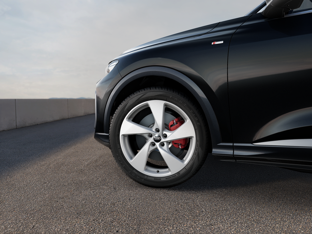 Audi Audi Audi Q5 Sportback 150 kW TDI quattro - автомобили, коли, обяви за нови и употребявани 8