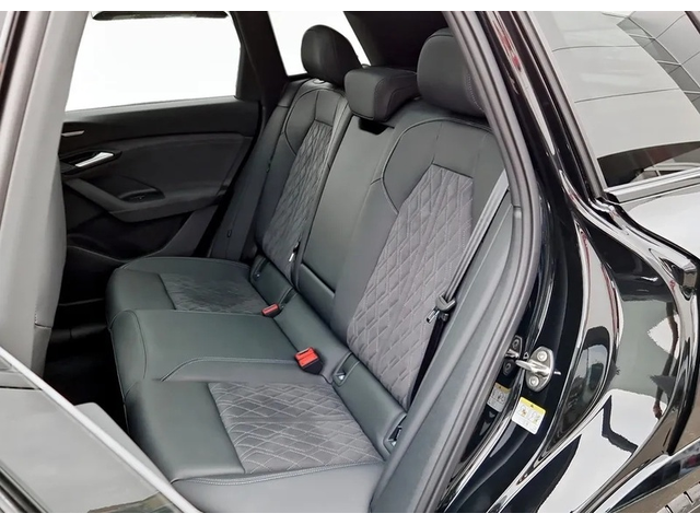 Audi Q6 Q6 e-tron 100 kWh Quattro - автомобили, коли, обяви за нови и употребявани 11