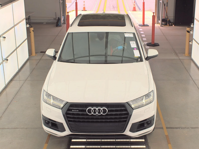 Audi Q7 MATRIX* DISTRONIK* BLACK OPTIC* BOSE* 7МЕСТА* ПАНО - автомобили, коли, обяви за нови и употребявани 1