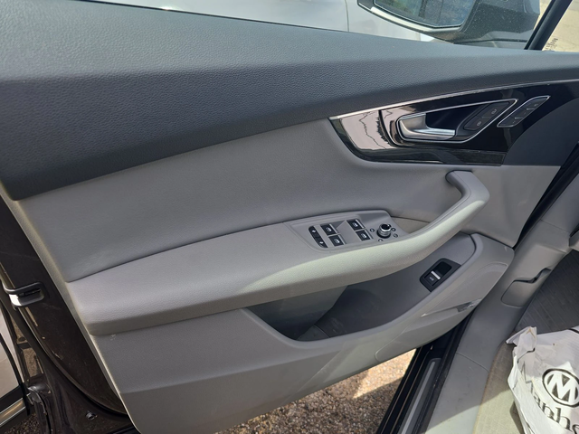 Audi Q7 MATRIX* DISTRONIK* DIGITAL* BOSE* PANO* 7МЕСТА* ОБ - автомобили, коли, обяви за нови и употребявани 10