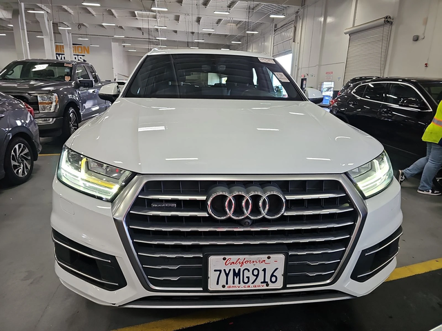 Audi Q7 MATRIX* BOSE* DIGITAL* ОБДУХ* ПОДГРЕВ* KEYLESS* 7М - автомобили, коли, обяви за нови и употребявани 0