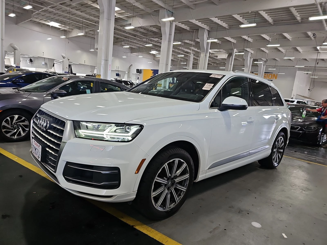 Audi Q7 MATRIX* BOSE* DIGITAL* ОБДУХ* ПОДГРЕВ* KEYLESS* 7М - автомобили, коли, обяви за нови и употребявани 1