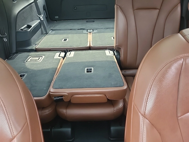 Audi Q7 PRESTIGE* FULL MAX* DISTRO* MATRIX* PANO* ОБДУХ* 3 - автомобили, коли, обяви за нови и употребявани 10