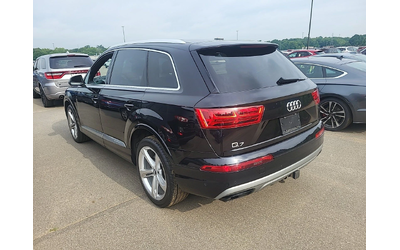 audi-q7 - 4