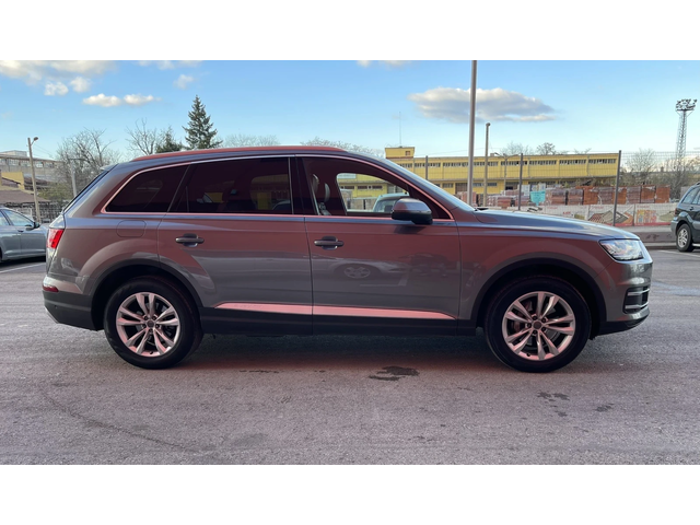 Audi Q7 3.0 TDI QUATTRO 272 к.с. KATO HOBA - автомобили, коли, обяви за нови и употребявани 3