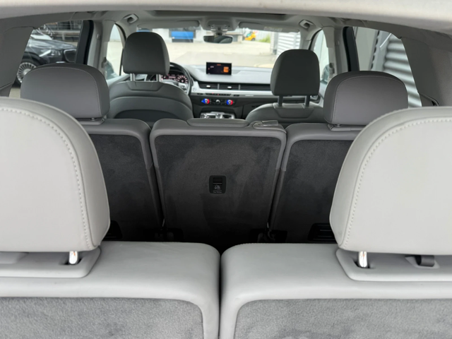 Audi Q7 OFFROAD пакет+ S-Line+ + Matrix+ Панорама+ Печка+ - автомобили, коли, обяви за нови и употребявани 11