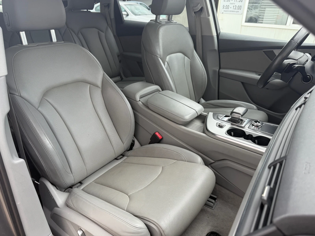 Audi Q7 OFFROAD пакет+ S-Line+ + Matrix+ Панорама+ Печка+ - автомобили, коли, обяви за нови и употребявани 8