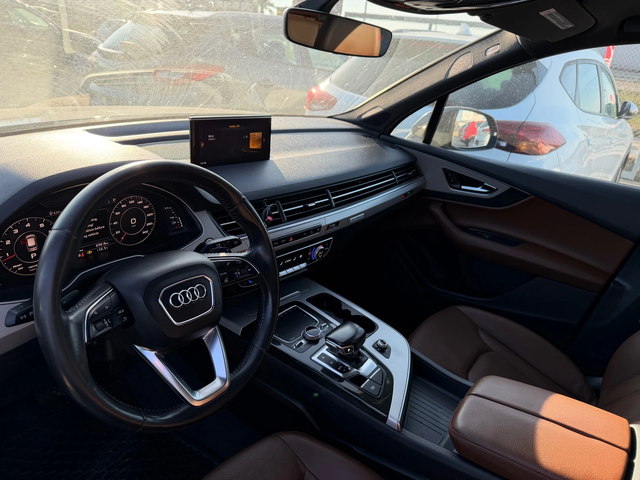Audi Q7 3.0 TFSI - автомобили, коли, обяви за нови и употребявани 10