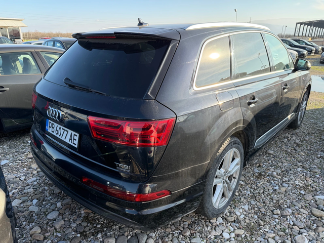 Audi Q7 3.0 TFSI - автомобили, коли, обяви за нови и употребявани 4