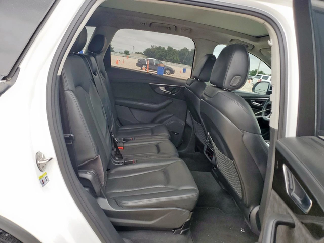 Audi Q7 PRESTIGE / S-LINE / DISTRONIC / ОБДУХВАНЕ - автомобили, коли, обяви за нови и употребявани 10