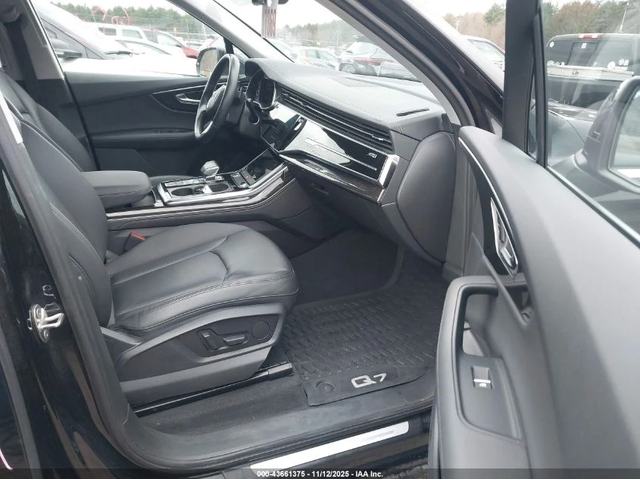 Audi Q7 PREMIUM PLUS / QUATTRO / TIPTRONIC / DISTRONIC - автомобили, коли, обяви за нови и употребявани 6