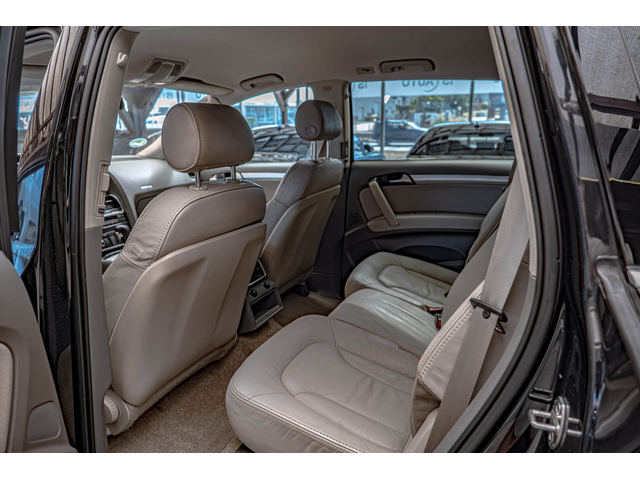 Audi Q7 3.0TDI/QUATTRO/PDC/F1/Leader - автомобили, коли, обяви за нови и употребявани 8