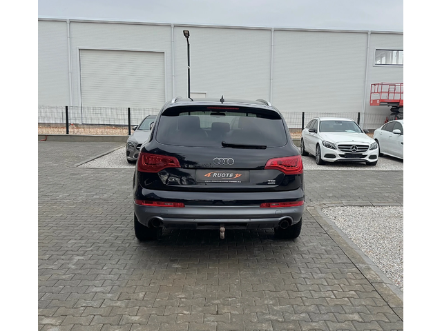 Audi Q7 3.0TDi Facelift 8cк. - автомобили, коли, обяви за нови и употребявани 3