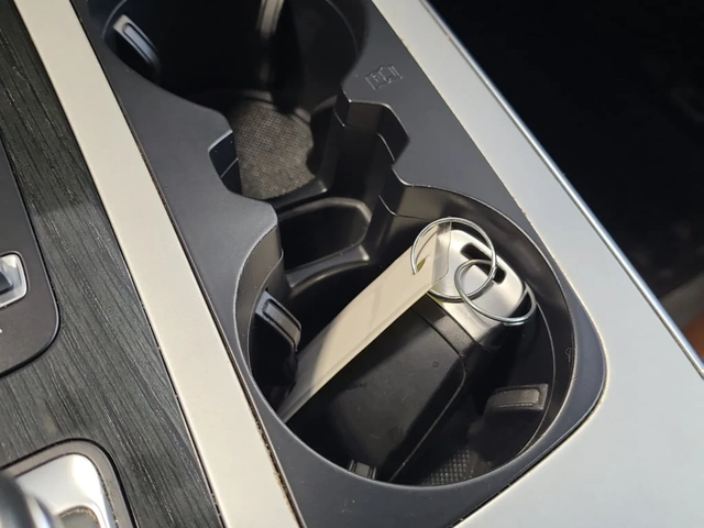 Audi Q7 * PREMIUM * CARFAX * ЦЕНА ДО БГ - автомобили, коли, обяви за нови и употребявани 9