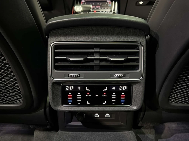 Audi Q7 * quattro Technik * CARFAX * ЦЕНА ДО БГ - автомобили, коли, обяви за нови и употребявани 9