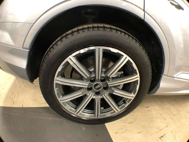 Audi Q7 * quattro Premium Plus * CARFAX * ЦЕНА ДО БГ - автомобили, коли, обяви за нови и употребявани 8