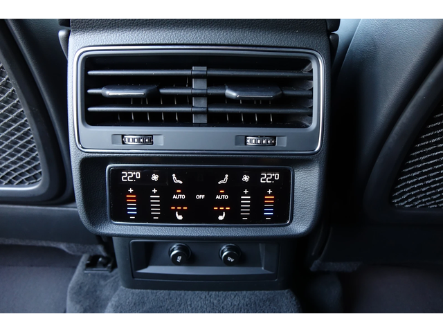 Audi Q7 3XS-LINE* COMPETITION* CARBON* B&O* 360* - автомобили, коли, обяви за нови и употребявани 14