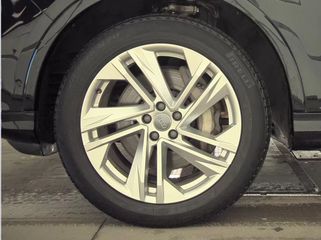 Audi Q7 Premium Plus 55 TFSI - автомобили, коли, обяви за нови и употребявани 6