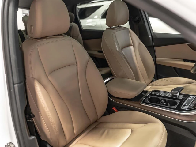 Audi Q7 KOMFORT С РЕГИСТРАЦИЯ & АВТО КРЕДИТ - автомобили, коли, обяви за нови и употребявани 10