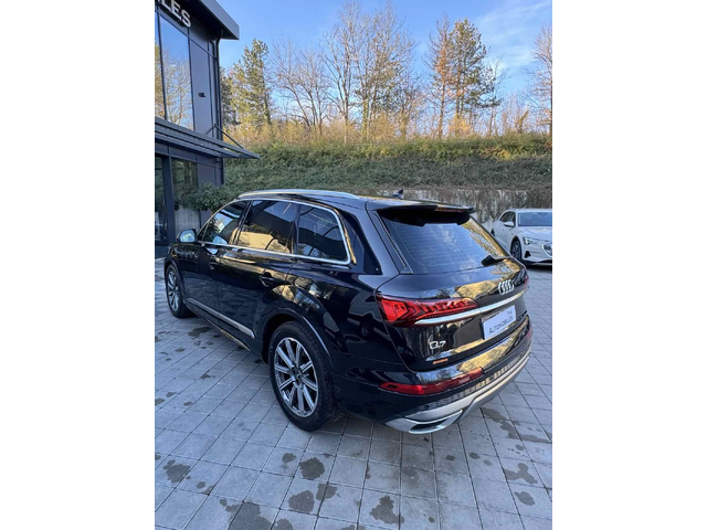 Audi Q7 S-Line - автомобили, коли, обяви за нови и употребявани 5