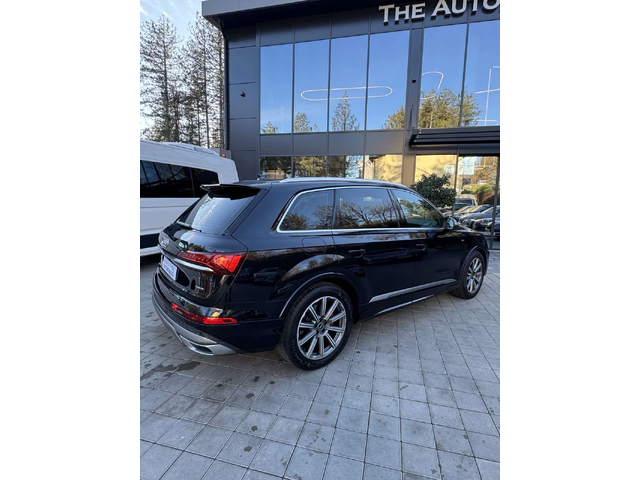 Audi Q7 S-Line - автомобили, коли, обяви за нови и употребявани 6