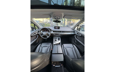 Audi Q7 - автомобили, коли, обяви за нови и употребявани 12