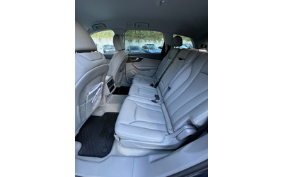 Audi Q7 - автомобили, коли, обяви за нови и употребявани 7