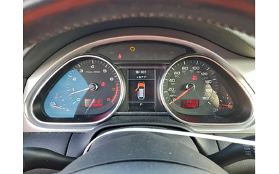 Audi Q7 Premium Plus / Автоматик / Кожен салон / Xenon / - автомобили, коли, обяви за нови и употребявани 8