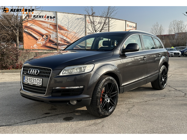 Audi Q7 4.2d/Панорама/Босе - автомобили, коли, обяви за нови и употребявани 0