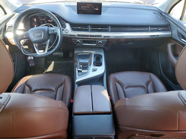 Audi Q7 * ДИГИТАЛНО* ТАБЛО* KEYLESS* ПАНО* КАМЕРА* КОЖА* - автомобили, коли, обяви за нови и употребявани 7