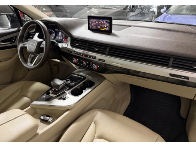 Audi Q7 Komfort* КОжа* Подгрев* Keyless* NAVI - автомобили, коли, обяви за нови и употребявани 11