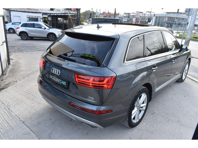 Audi Q7 3.0TDI* S-LINE* MATRIX* DISSTRONIC* PANORAMA - автомобили, коли, обяви за нови и употребявани 3
