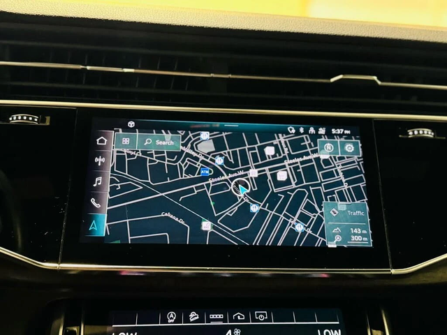 Audi Q7 quattro Komfort 55 TFSI* АвтоКредит* (Цена до БГ) - автомобили, коли, обяви за нови и употребявани 11