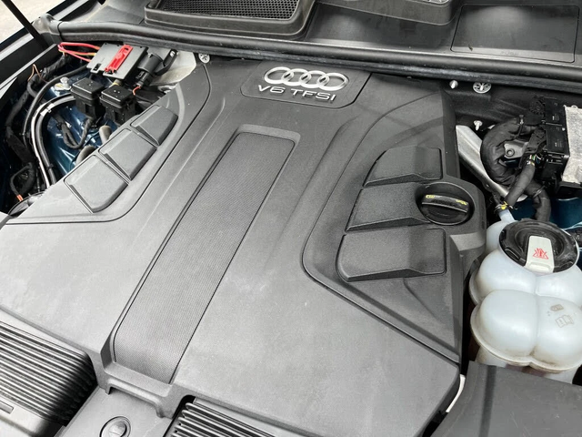 Audi Q7 Quattro* Komfort* АвтоКредит* (ЦЕНА ДО БГ) - автомобили, коли, обяви за нови и употребявани 8